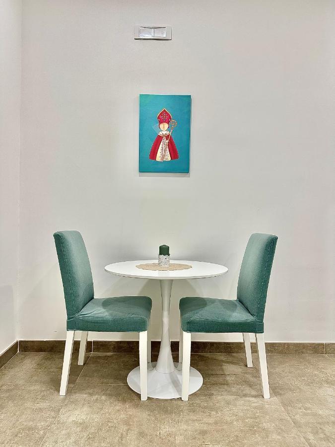 Tribunali 181 Appartement